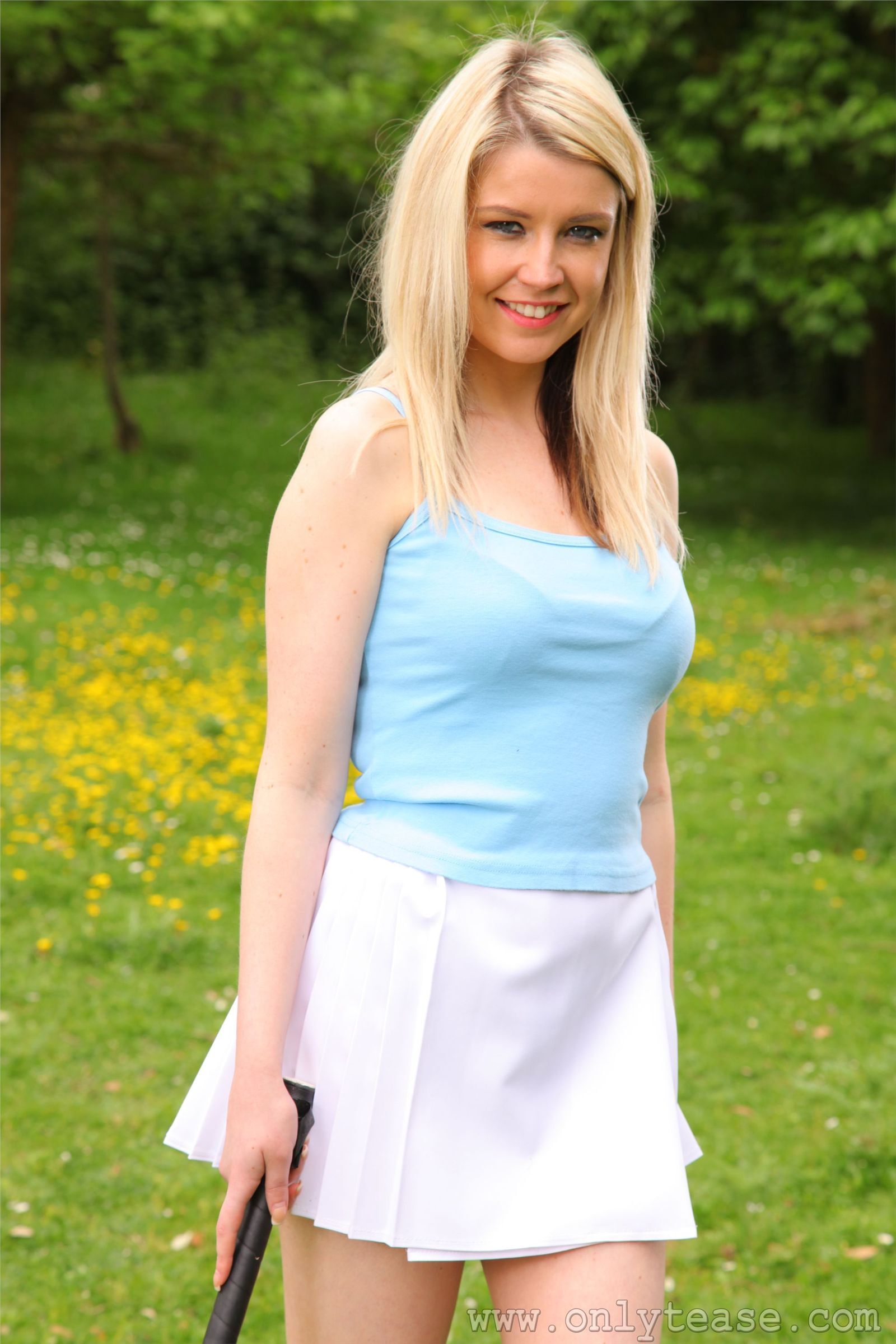 [OnlyTease]2012.08.10 Nelly